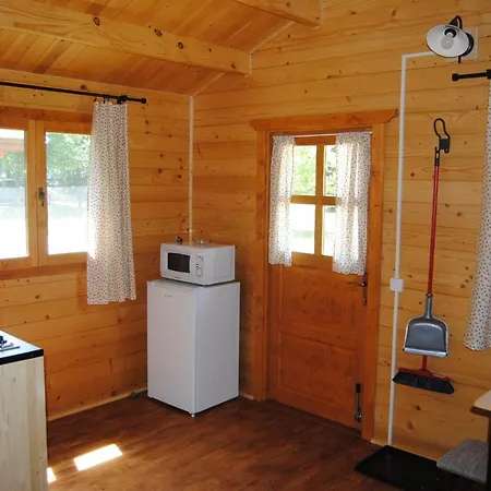 Hedi Apartman Dunakiliti